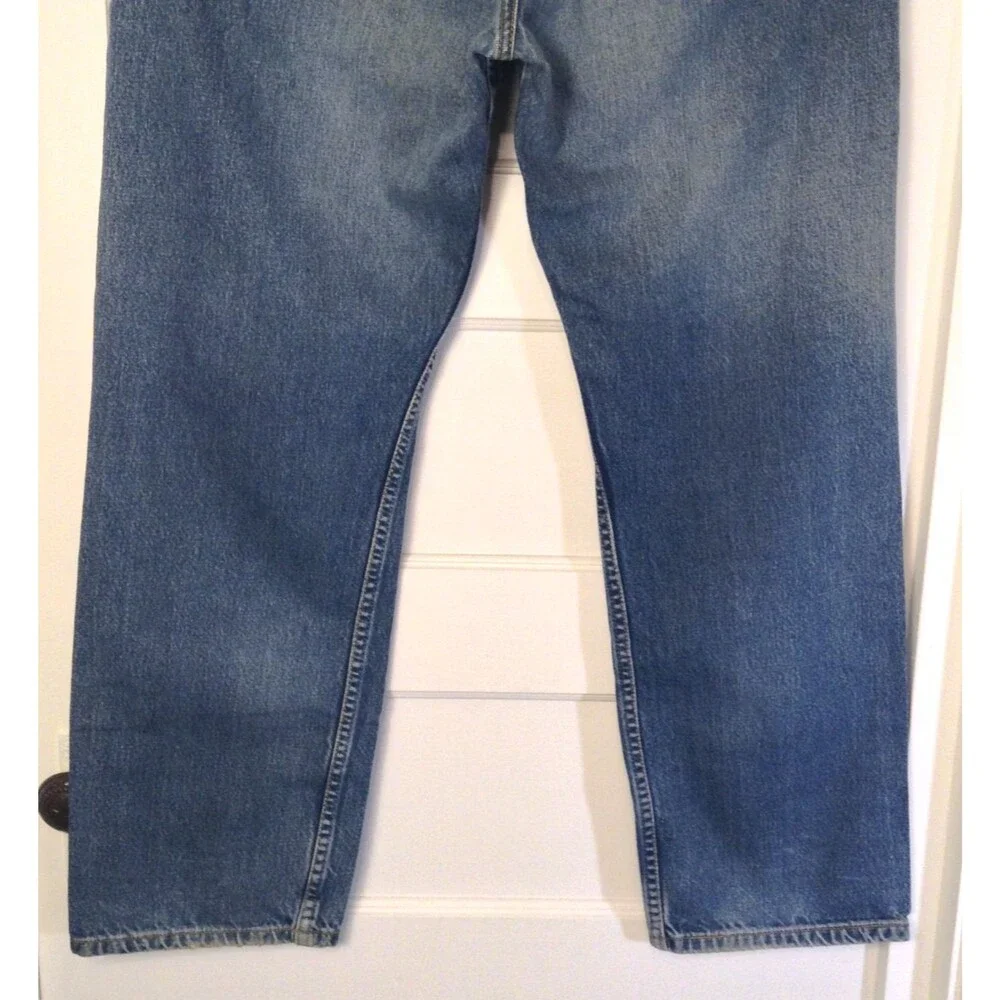 Levis vintage 2000s